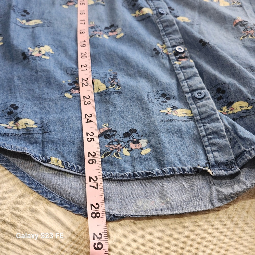 Disney Denim Button Down Shirt Womens Medium Blue Mickey Mouse Print Puff Sleeve - Picture 9 of 9